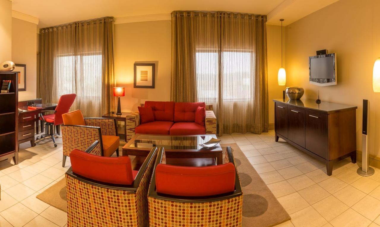 Mondior At Emperors Palace Kempton Park Kültér fotó